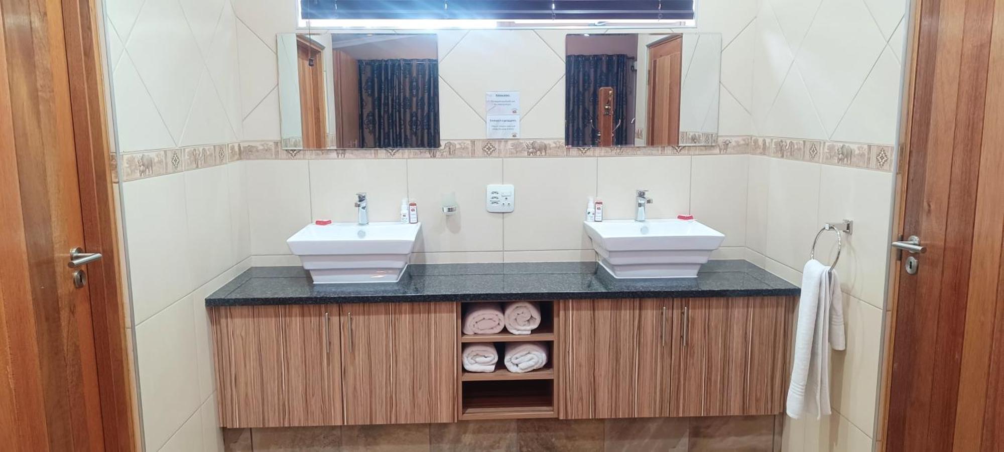 Kareespruit Game Ranch & Guest House Zeerust Luaran gambar