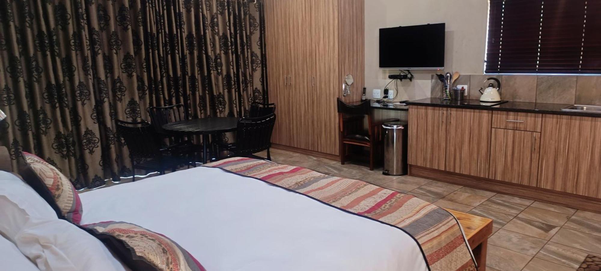 Kareespruit Game Ranch & Guest House Zeerust Luaran gambar
